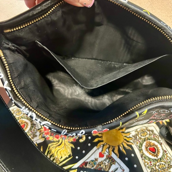Dolce & Gabbana Graphic Shoulder Bag - Picture 11 of 13